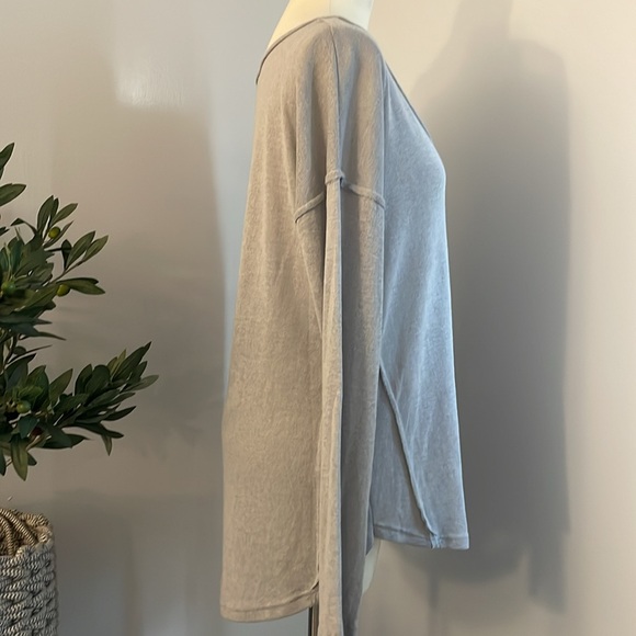 Very J Top - Picture 2 of 5